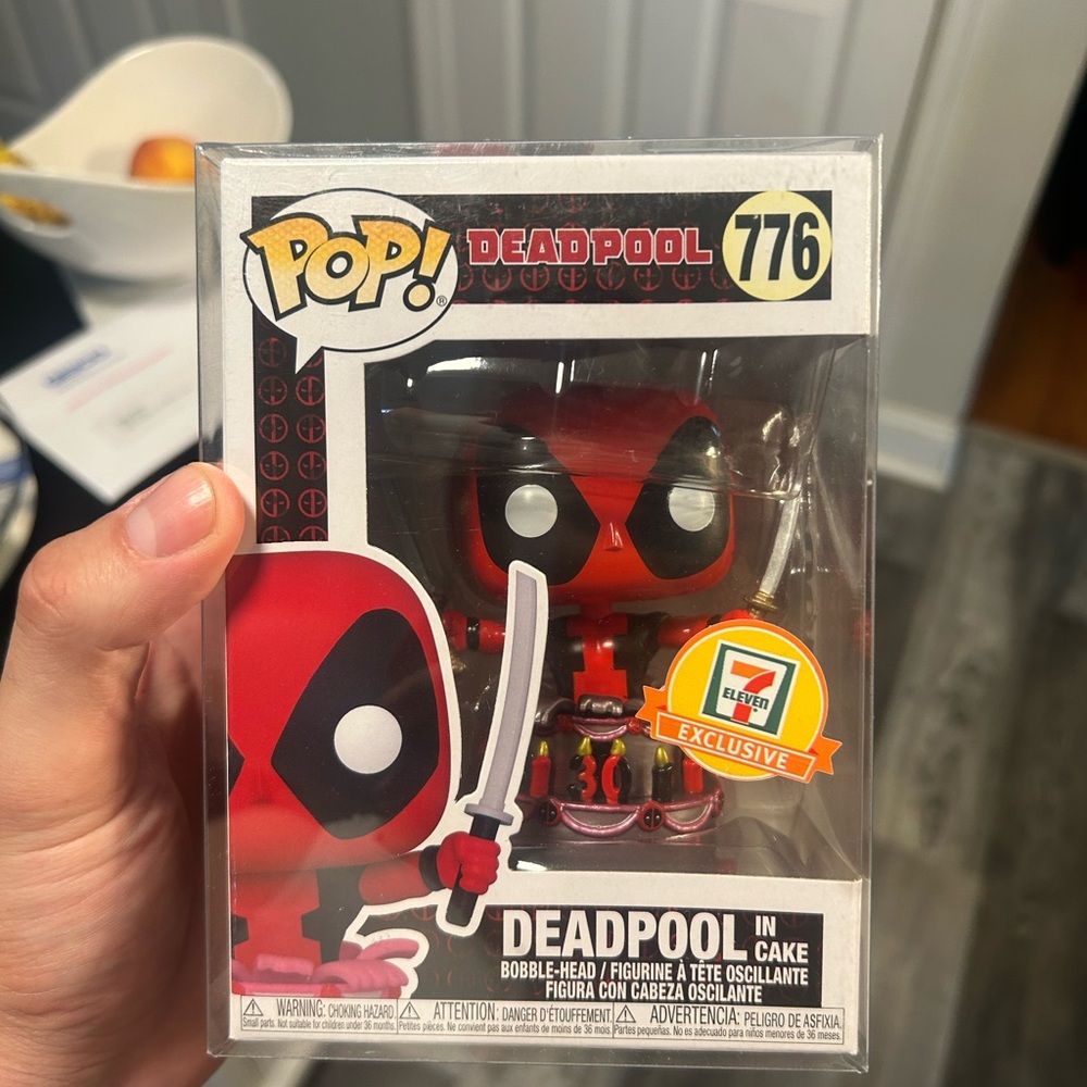 Funko Deadpool in Cake Exclusive Figure - Red and Black